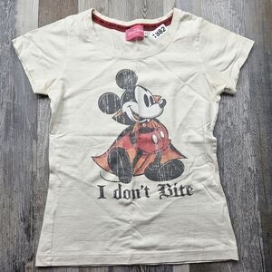 HALLOWEEN Disney Vampire Mickey Tokyo Resort Tshirt I Dont Bite Small